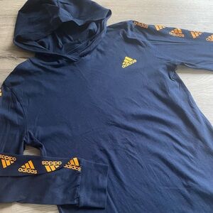 3/$30 | Adidas | Long Sleeve Hooded Shirt | Boys M (10-12)